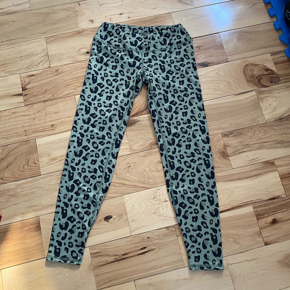 DNDL safari leggings, M